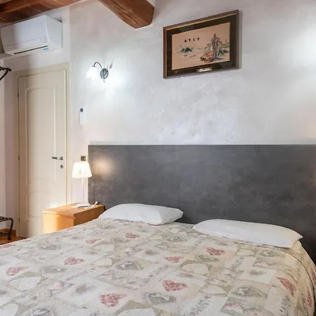 La Fossetta Bed and breakfast